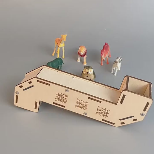 DIY Periscope Kit assembly and demonstration for kids, showing how light reflection works.